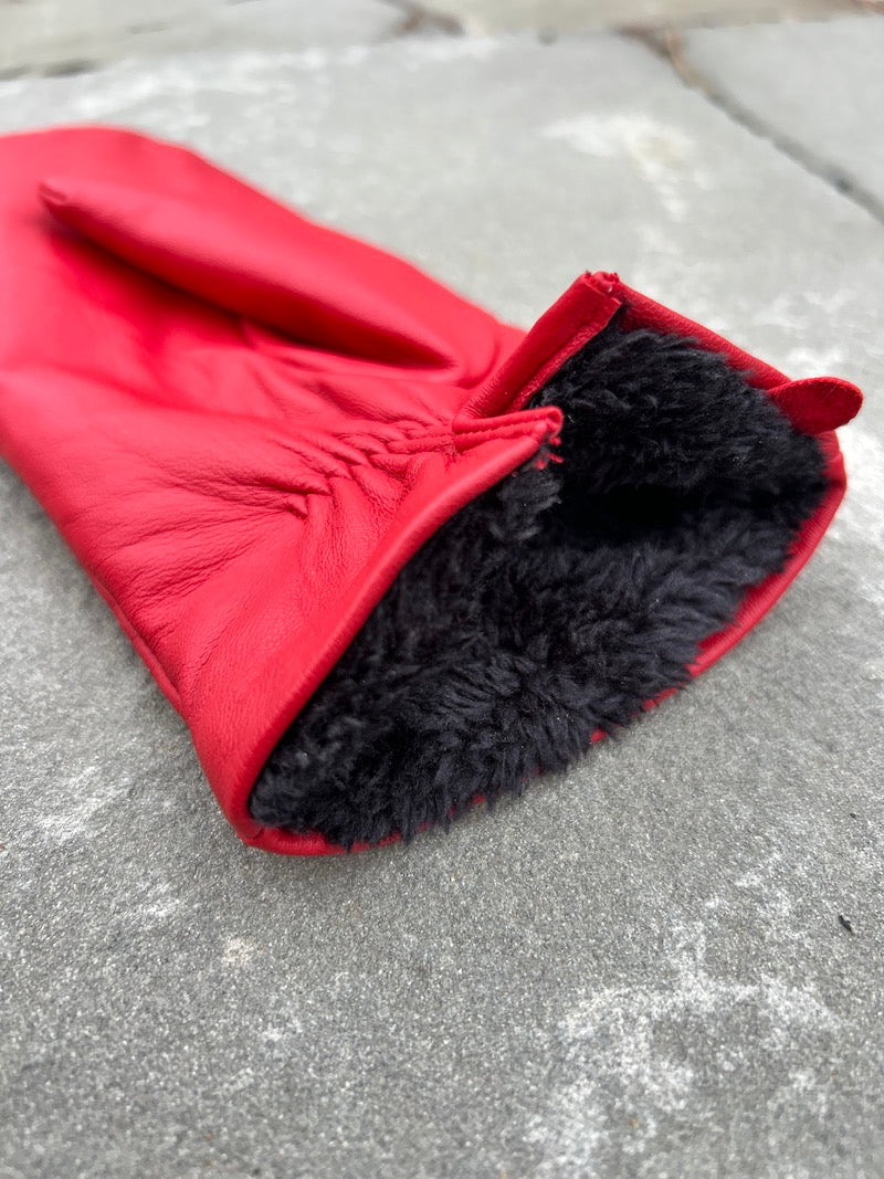 Red All-Leather Driving Mitten - LIMITED EDITION